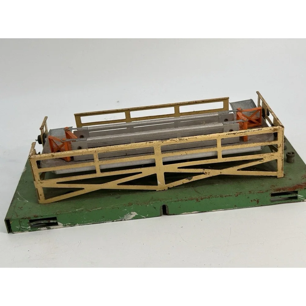 1949 to 1955 Lionel Cattle Stockyard # 3656 Model Made in United States Lot Of 2